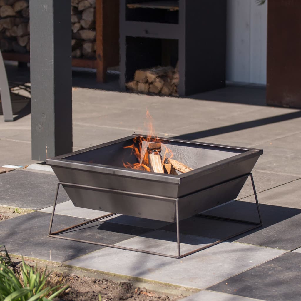 redfire-fire-pit-reso-grey-steel At Willow and Wine