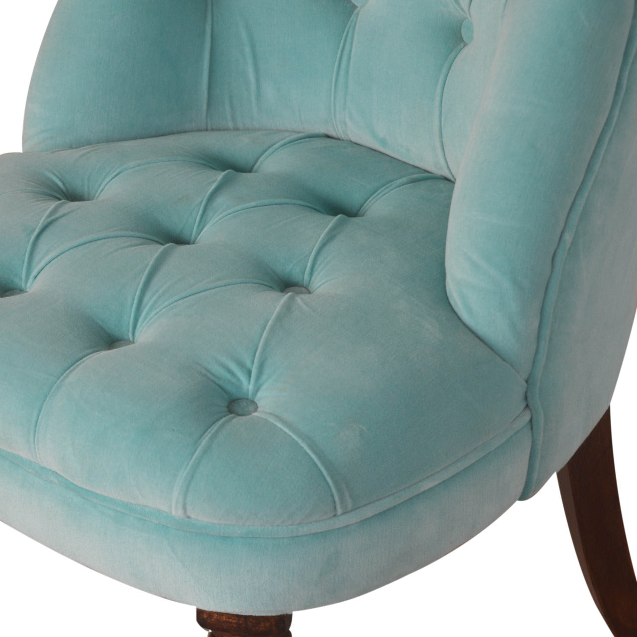 turquoise-velvet-accent-chairat Willow and Wine!