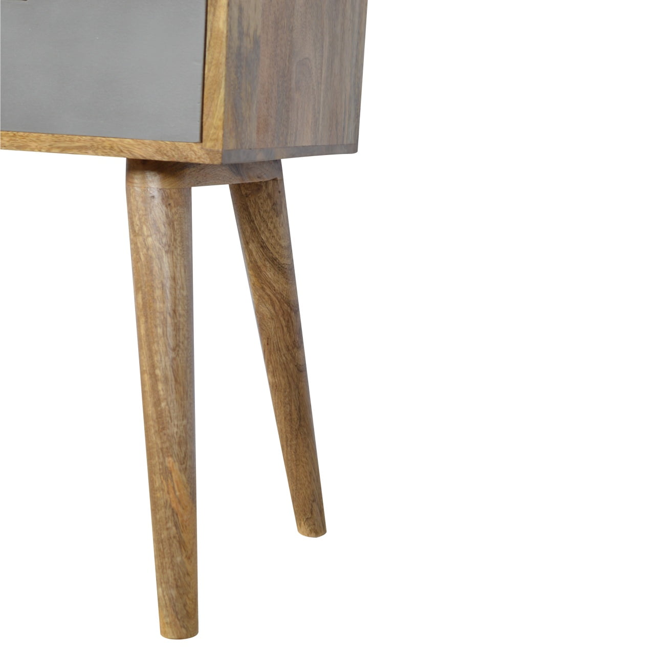 grey-gradient-console-table-1at Willow and Wine!