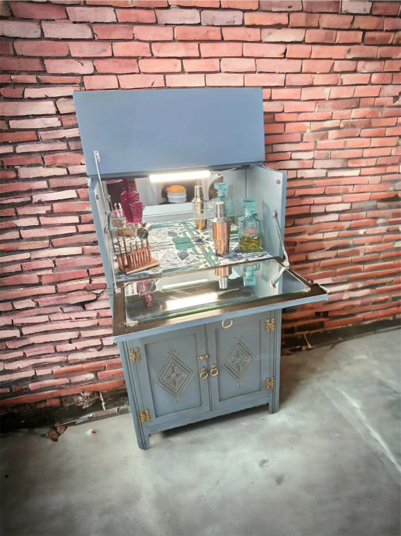 Stunning Jaycee Cocktail Cabinet Willow and Wine