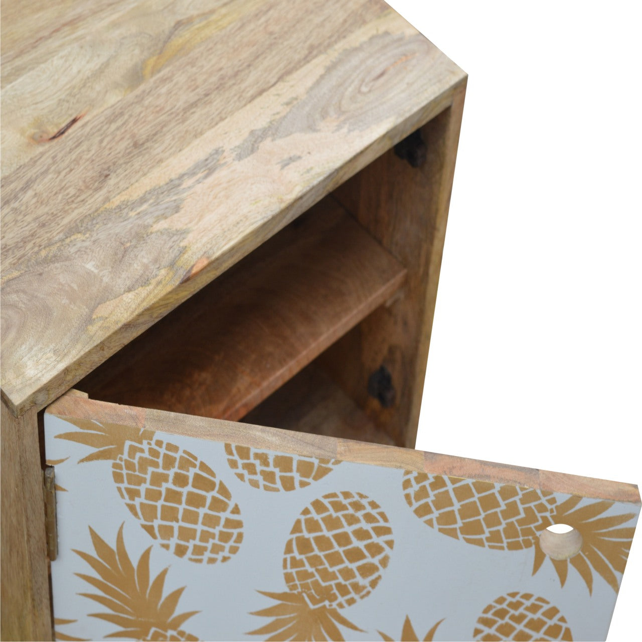 pineapple-screen-print-bedside-1at Willow and Wine!