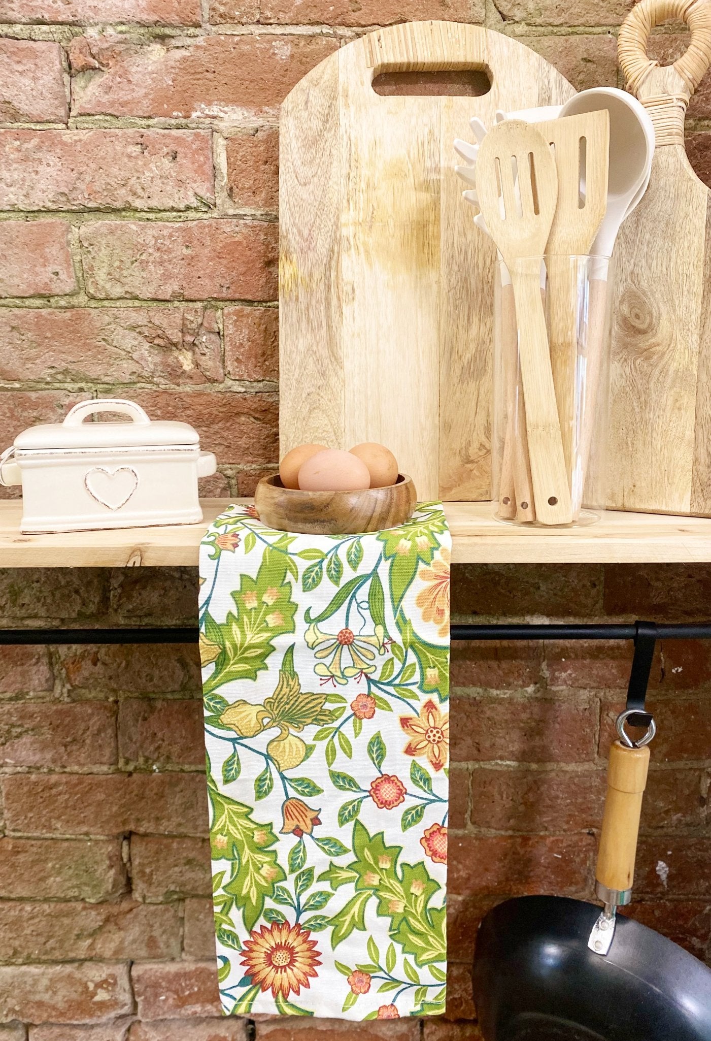 Pack of Two Sussex Tea Towels Willow and Wine